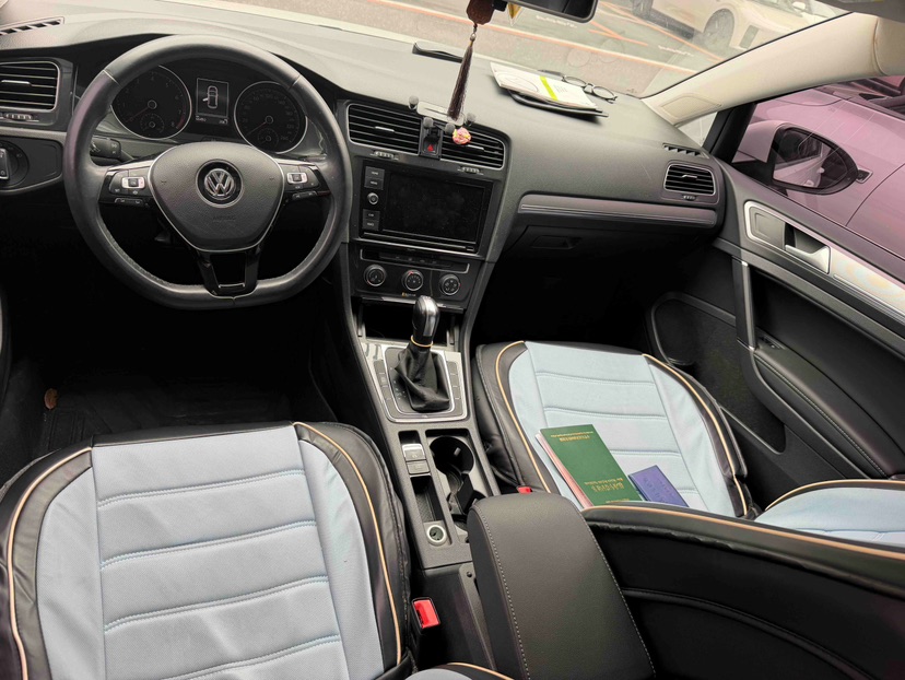 Volkswagen Golf 2019 image de voiture #4