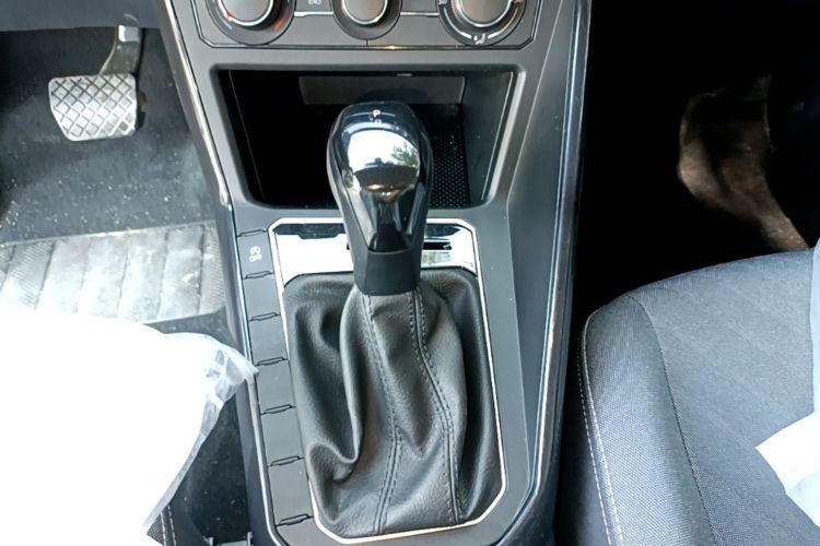 Volkswagen Lavida 2023 car image #18