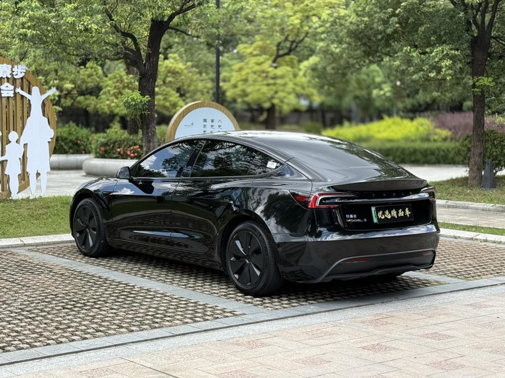 Tesla Model 3 2024 #4 Tesla Model 3 2024 car image #4