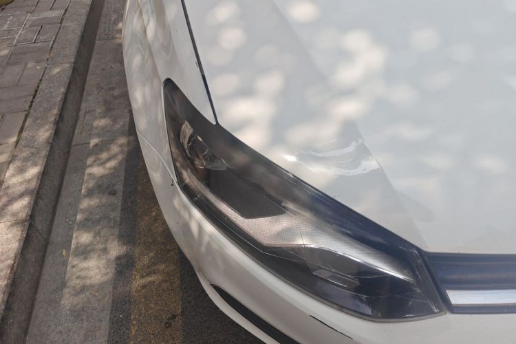 Volkswagen Polo 2017 car image #8