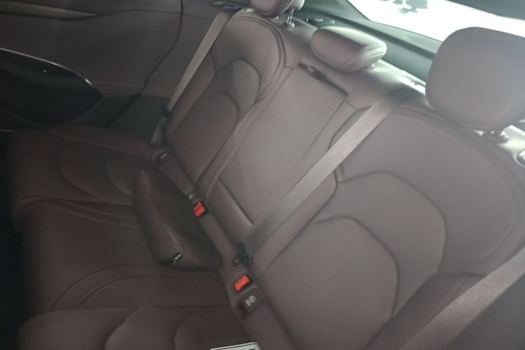 MI SU7 2024 car image #17