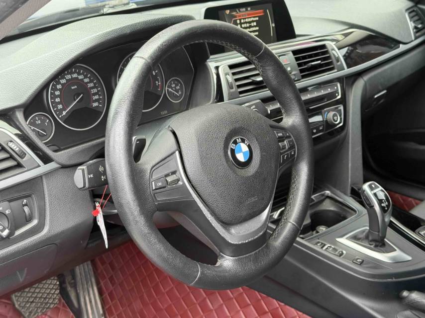 BMW 3 Series 2017 car image #7