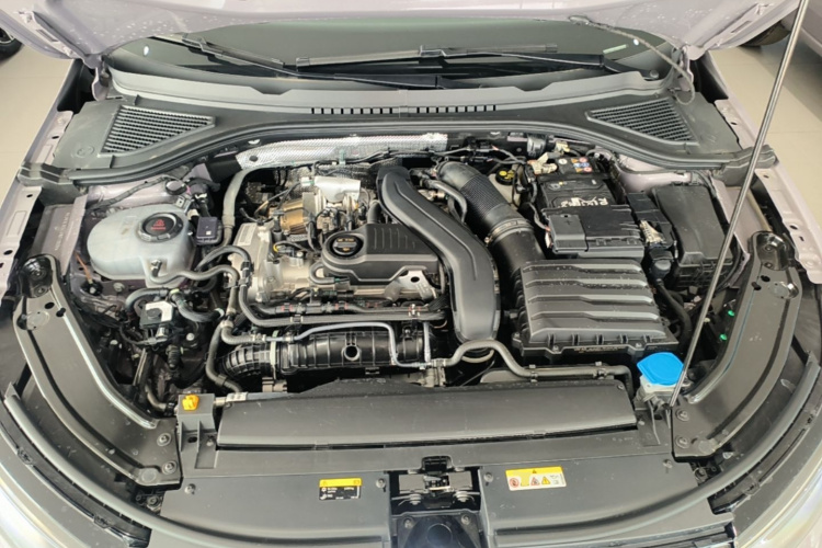 2025 car image #20