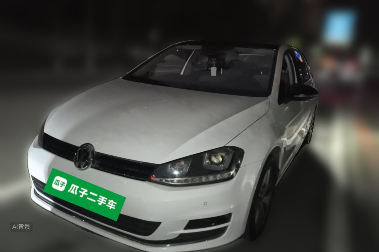 Volkswagen Golf 2017 car image #2