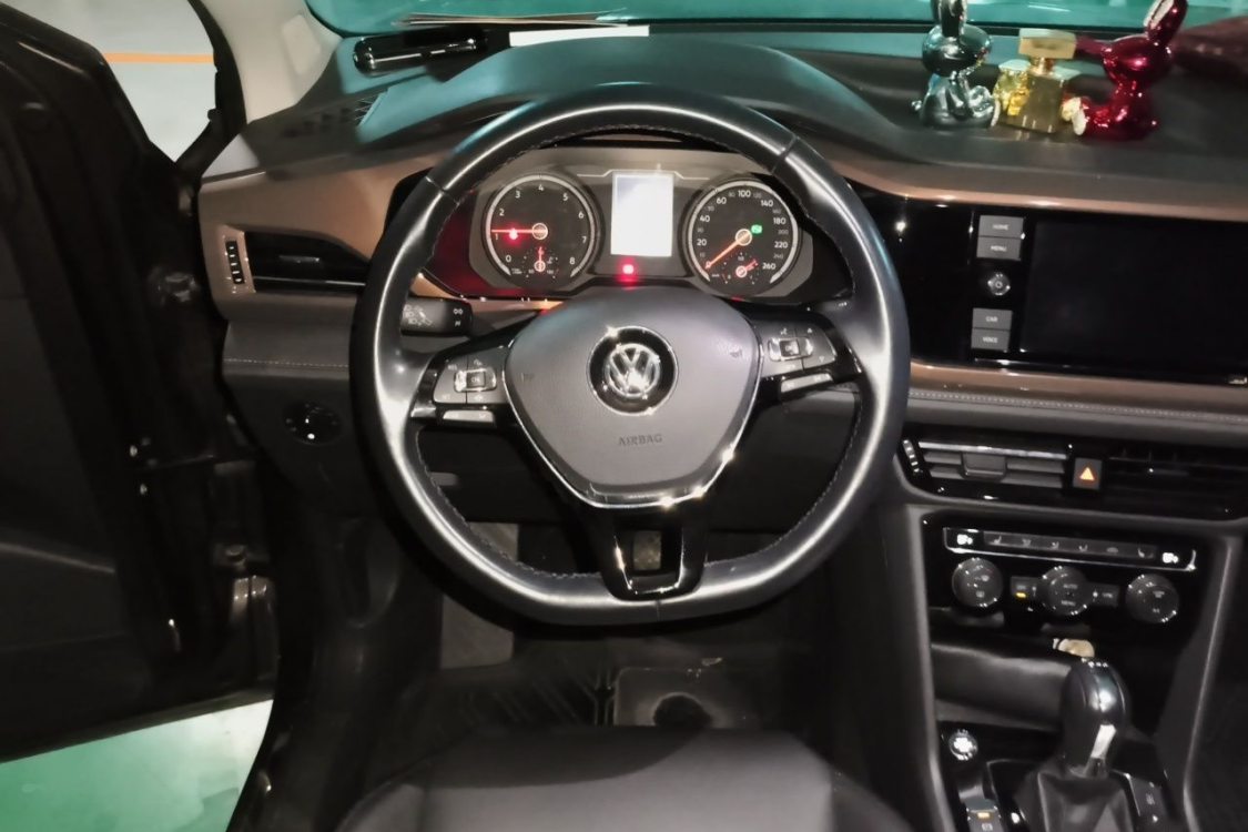 Volkswagen Tharu 2018 #22 Volkswagen Tharu 2018 car image #22