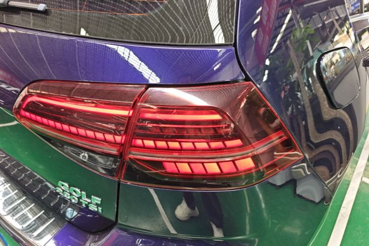Volkswagen Golf 2019 #8 Volkswagen Golf 2019 car image #8