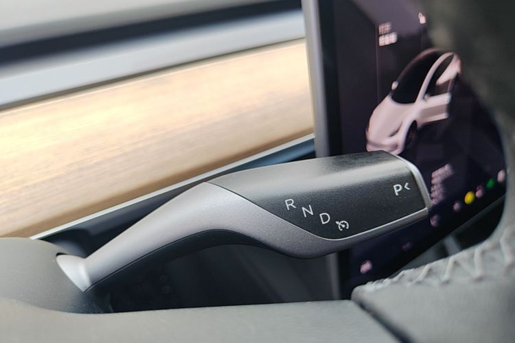 Tesla Model 3 2021 #14 Tesla Model 3 2021 car image #14