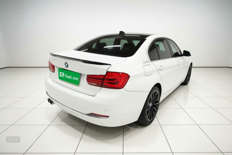 BMW 3 Series 2018 car image #7
