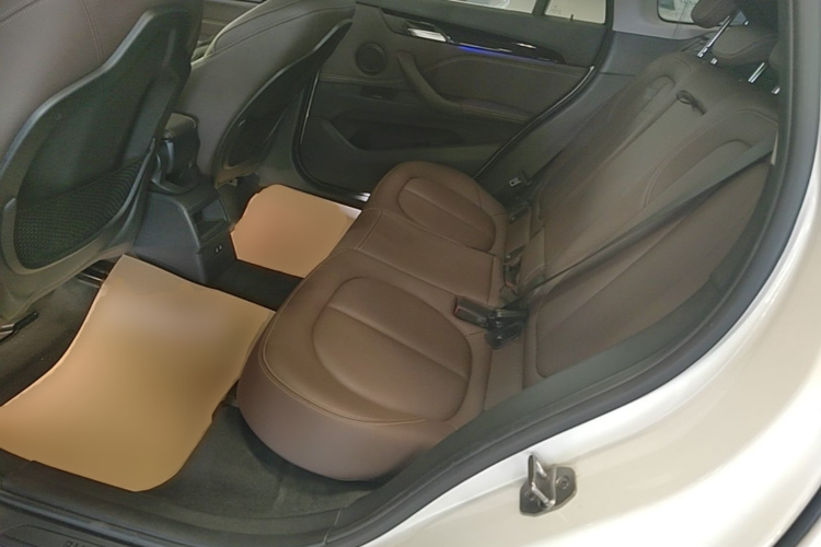 BMW X1 2019 image de voiture #17