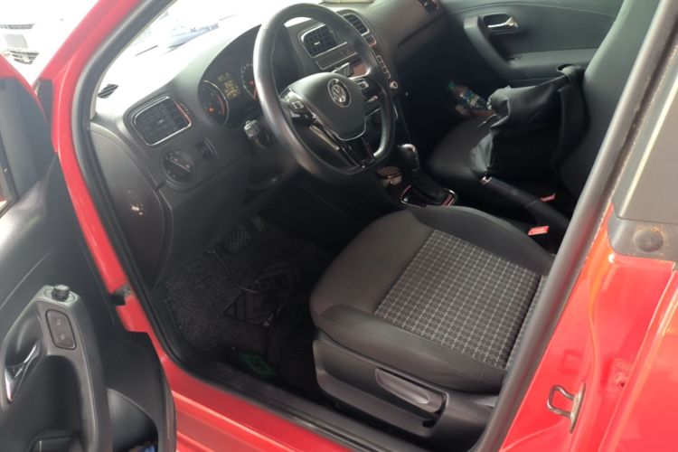 Volkswagen Polo 2016 #15 Volkswagen Polo 2016 car image #15