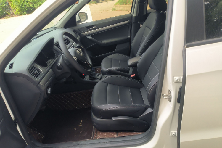 Volkswagen Lavida 2018 car image #15