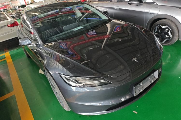 Tesla Model 3 2024 #4 Tesla Model 3 2024 car image #4