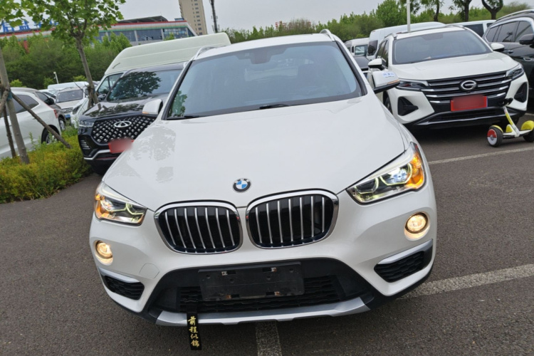 BMW X1 2019 #3 BMW X1 2019 car image #3
