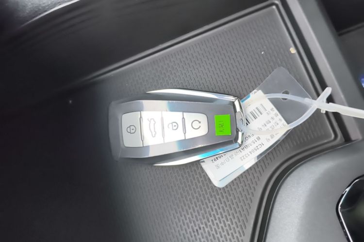 GEELY Binray 2026 #14 GEELY Binray 2026 car image #14