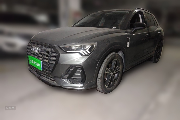 Audi Q3 2020 car image #2