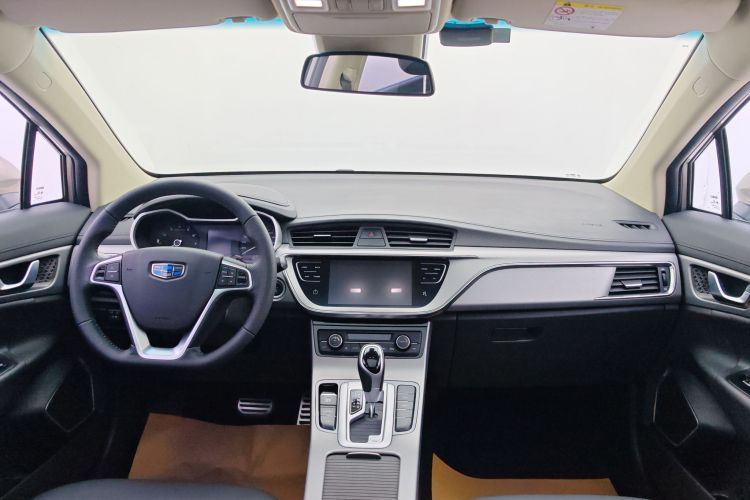 GEELY Emgrand GS 2018 immagine di auto #29