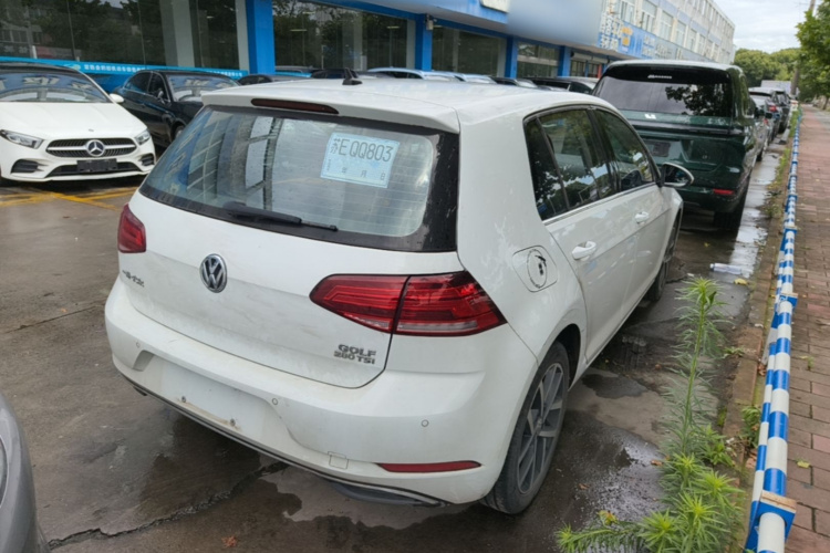 Volkswagen Golf 2020 #7 Volkswagen Golf 2020 car image #7