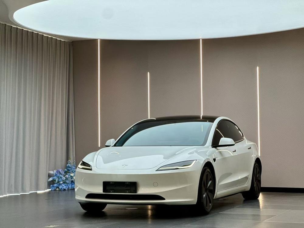 2024 2024 car image