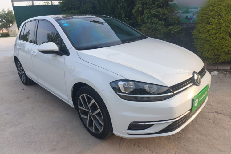 Volkswagen Golf 2020 #4 Volkswagen Golf 2020 car image #4