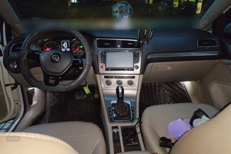 Volkswagen Golf 2014 car image #11