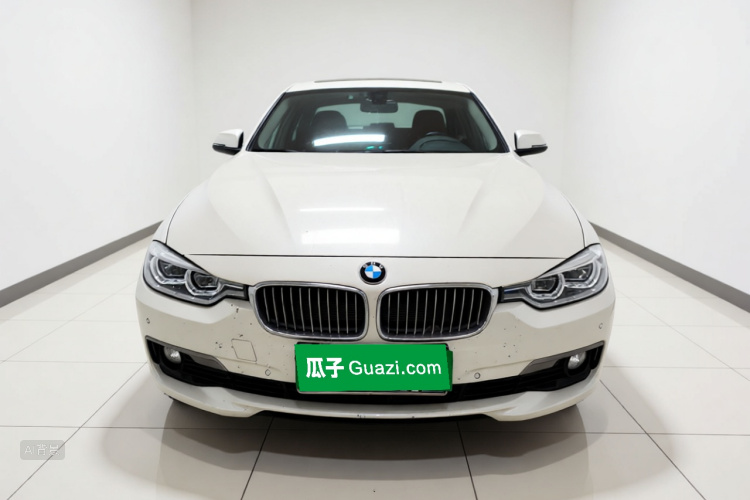 BMW 3 Series 2018 #3 BMW 3 Series 2018 car image #3