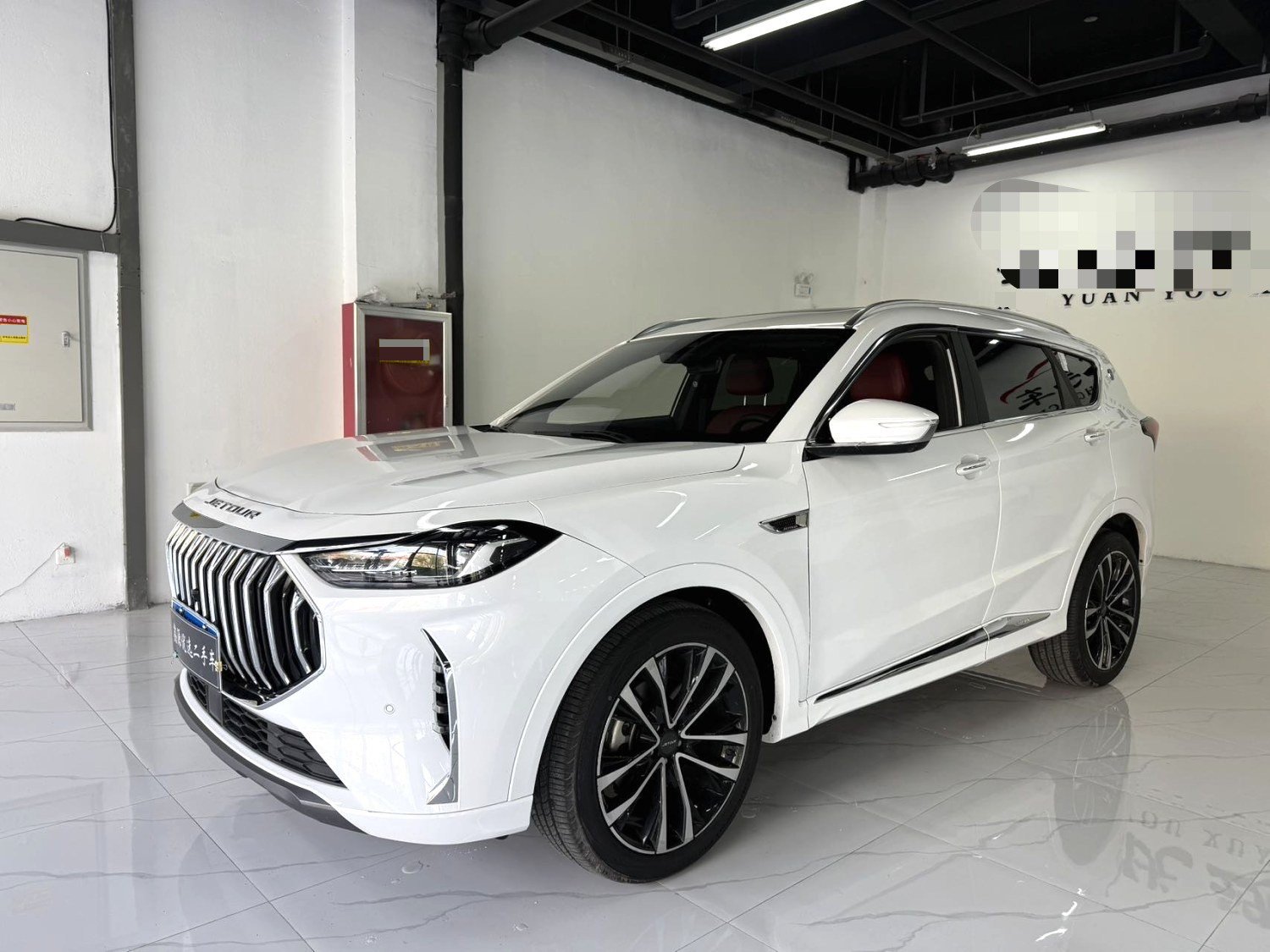 Jetour X70 PLUS 2023 Jetour X70 PLUS 2023 car image