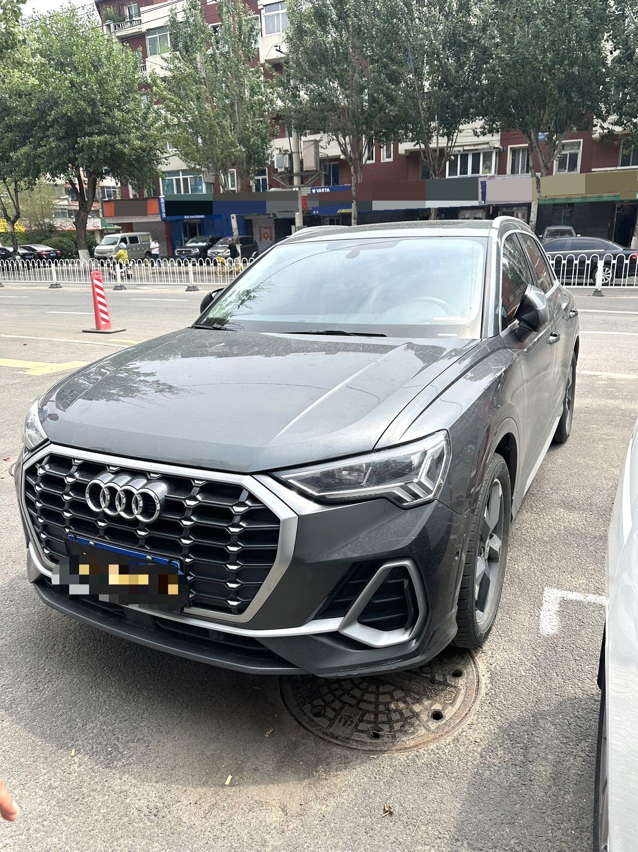 Audi Q3 2023 Audi Q3 2023 car image