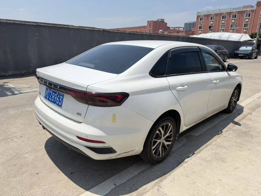 GEELY Emgrand 2023 immagine di auto #4