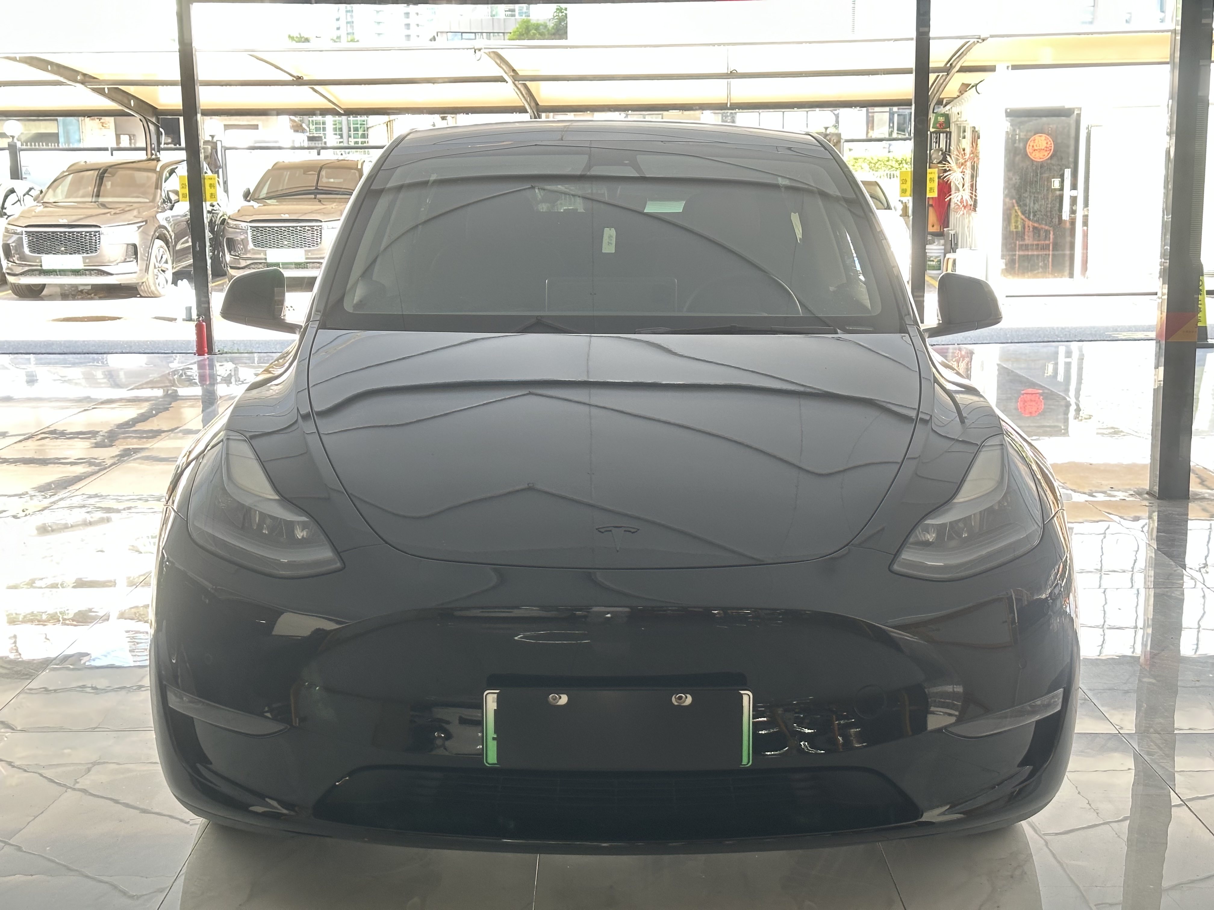 Tesla Model Y 2022 car image #4