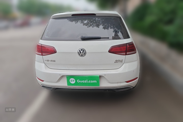 Volkswagen Golf 2020 car image #6