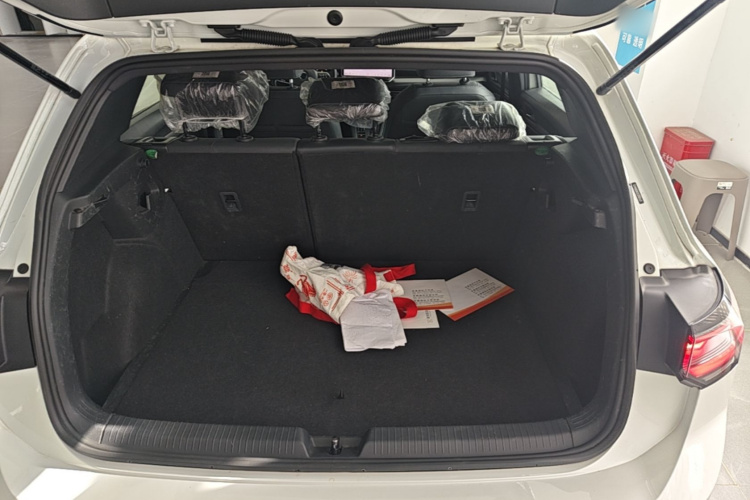 Volkswagen Golf 2024 #19 Volkswagen Golf 2024 car image #19