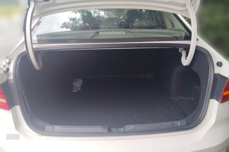 Volkswagen Lavida 2019 car image #21