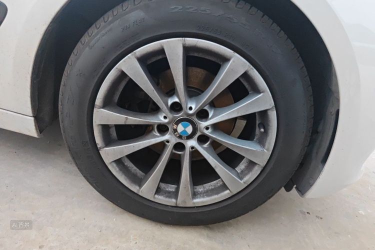 BMW 3 Series GT 2017 car image #9