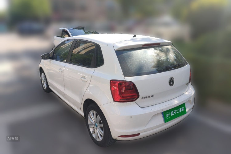 Volkswagen Polo 2016 car image #5