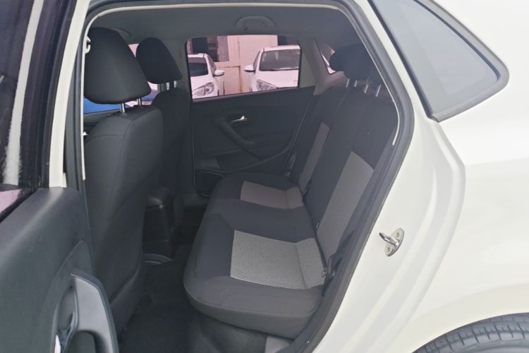 Volkswagen Polo 2017 #13 Volkswagen Polo 2017 car image #13