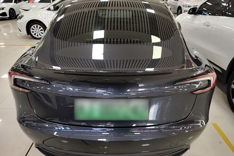 Tesla Model 3 2025 #4 Tesla Model 3 2025 car image #4