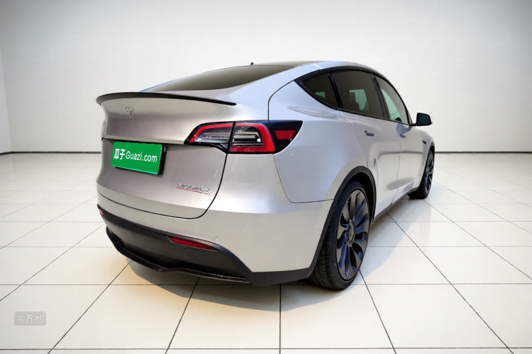 Tesla Model Y 2023 #7 Tesla Model Y 2023 car image #7