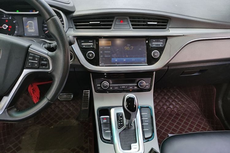 GEELY Emgrand GS 2017 imagen de coche #13