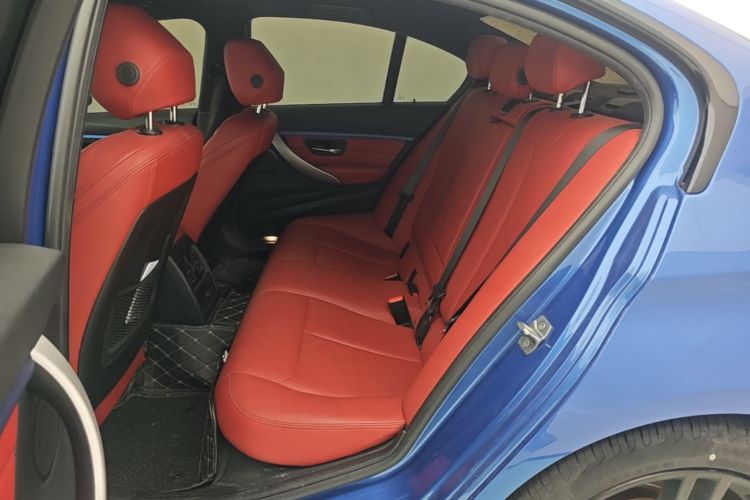 BMW 3 Series 2019 #17 BMW 3 Series 2019 car image #17
