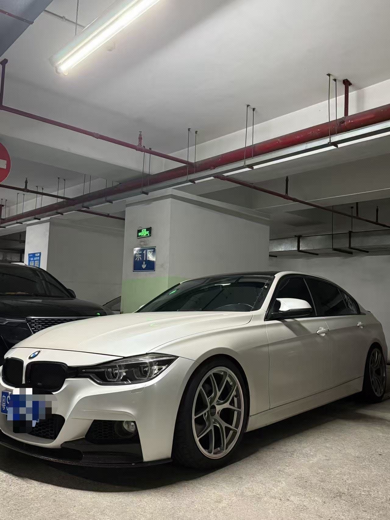 BMW 3 Series 2018 BMW 3 Series 2018 car image