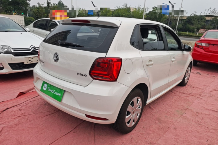 Volkswagen Polo 2016 car image #7