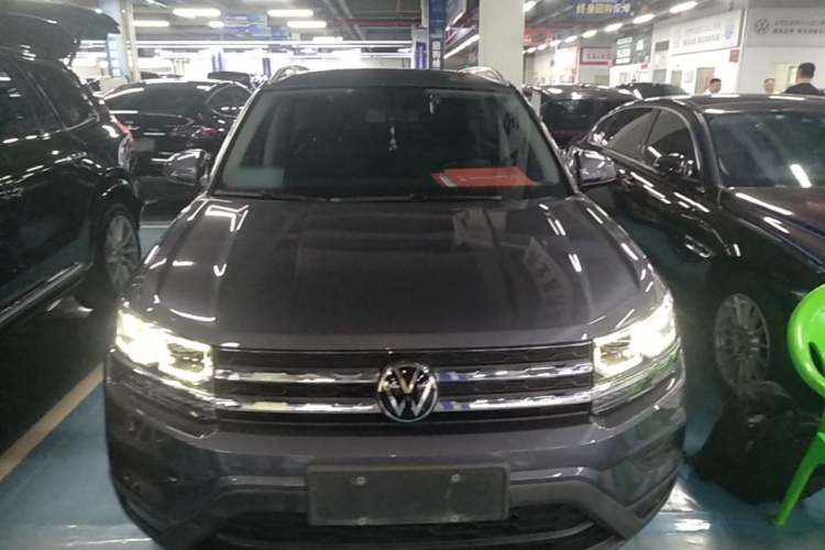 Volkswagen Tharu 2020 #3 Volkswagen Tharu 2020 car image #3