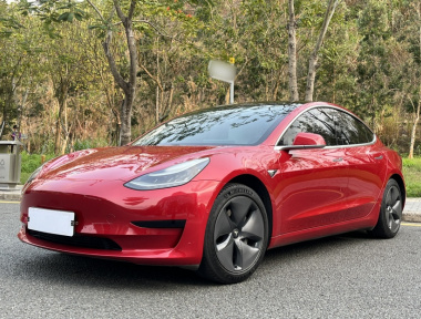Tesla Model 3 2020 car image 