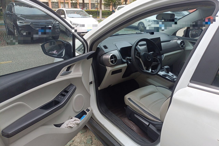 BYD Yuan Pro 2022 car image #9