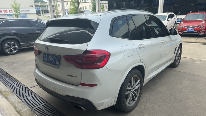 BMW X3 2018 #4 BMW X3 2018 car image #4