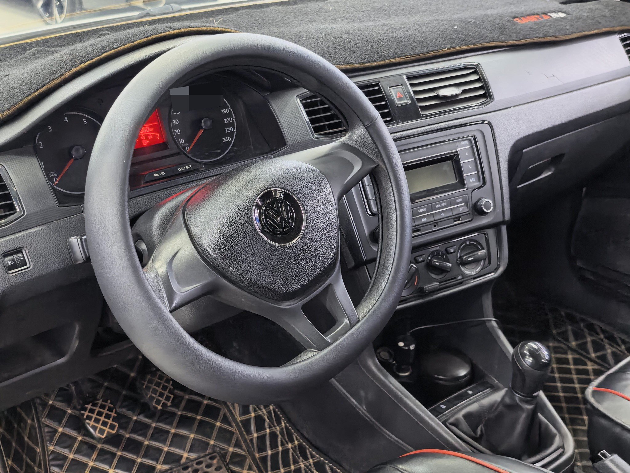 Volkswagen Santana 2019 #8 Volkswagen Santana 2019 car image #8