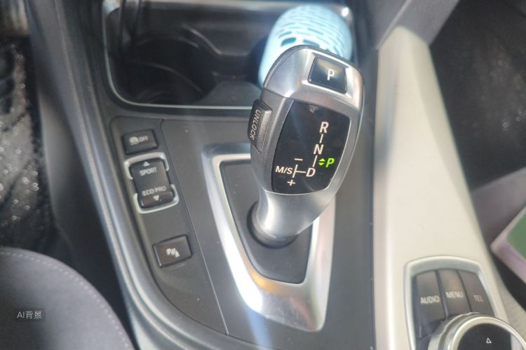 BMW 3 Series 2015 immagine di auto #16