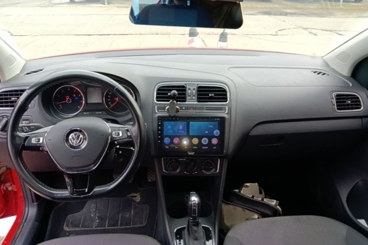 Volkswagen Polo 2016 #11 Volkswagen Polo 2016 car image #11