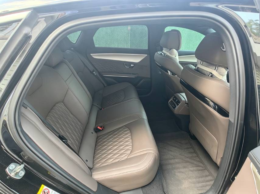 BYD Han 2024 car image #11