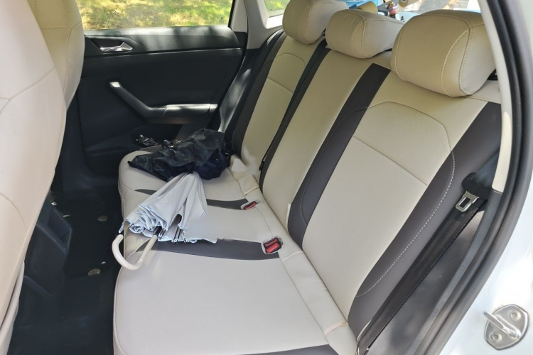 Volkswagen Polo 2019 car image #14